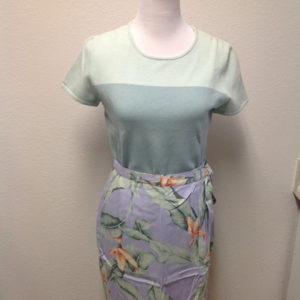 Caslon Two-Tone Knit Top & Tommy Bahama Tropical Print 100% Silk Wrap Skirt